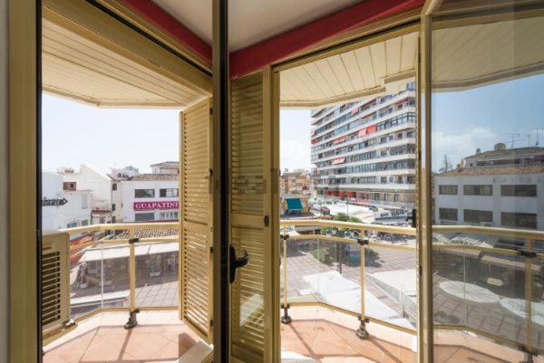 Puerta Del Sol Trm Only Adults Aparts Torremolinos Zewnętrze zdjęcie