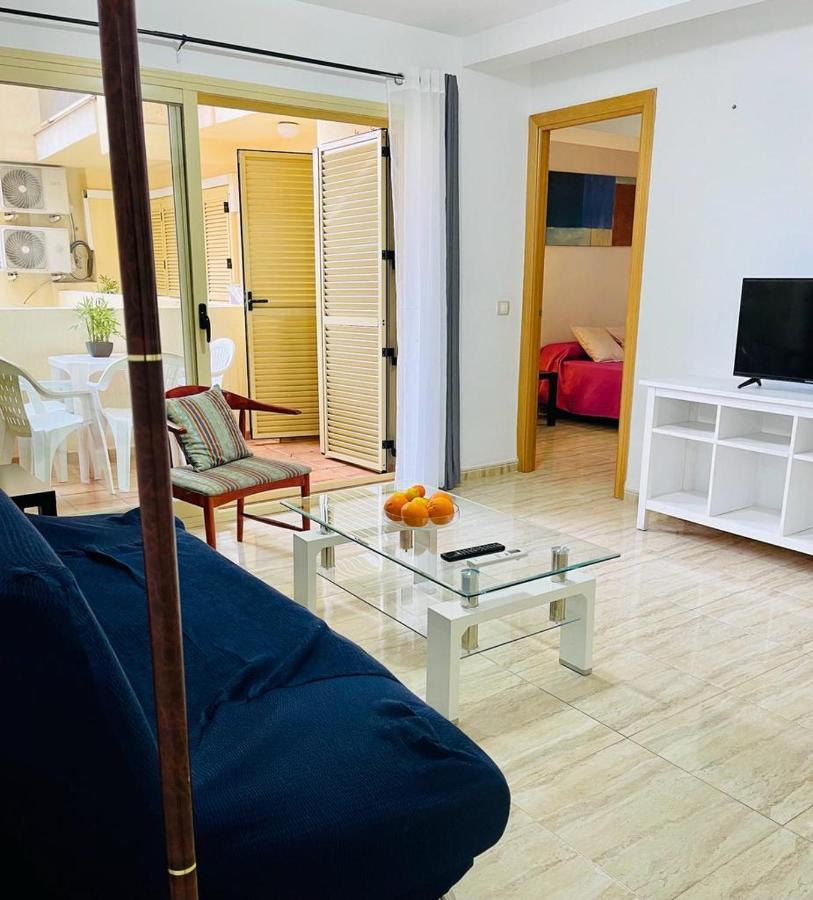Puerta Del Sol Trm Only Adults Aparts Torremolinos Zewnętrze zdjęcie