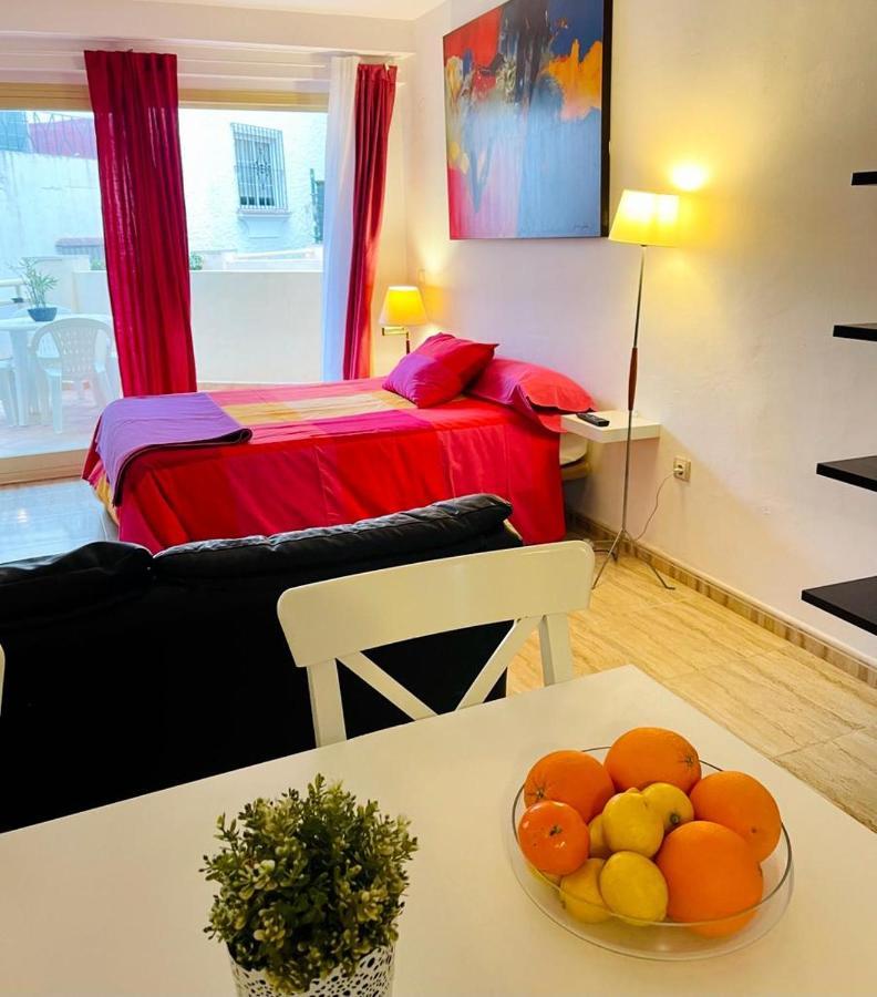 Puerta Del Sol Trm Only Adults Aparts Torremolinos Zewnętrze zdjęcie